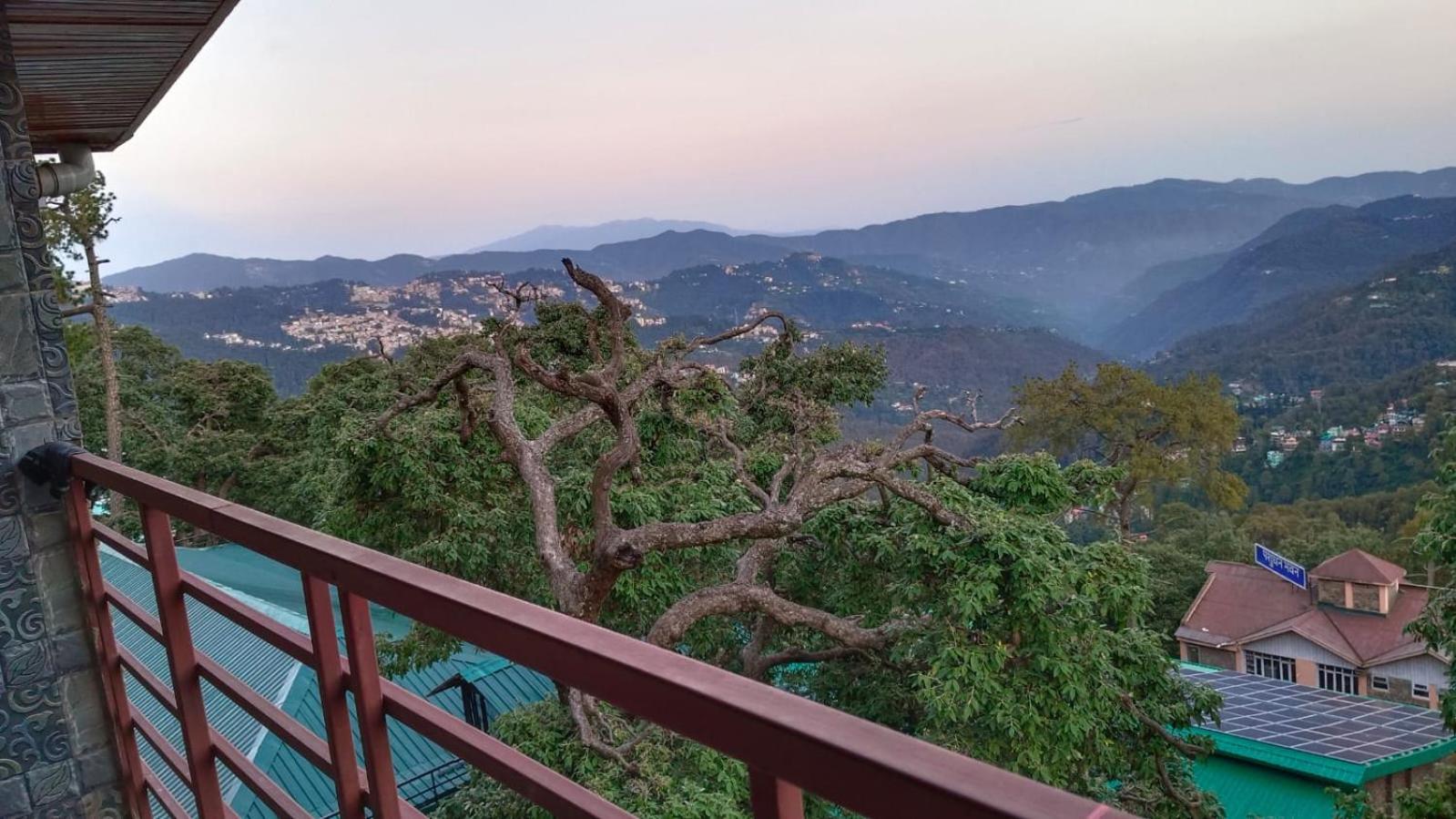 Shiv Shakti Homestay - Near Isbt, Bypass Mc Parking, Hpu, And Advance Study Simlá Kültér fotó