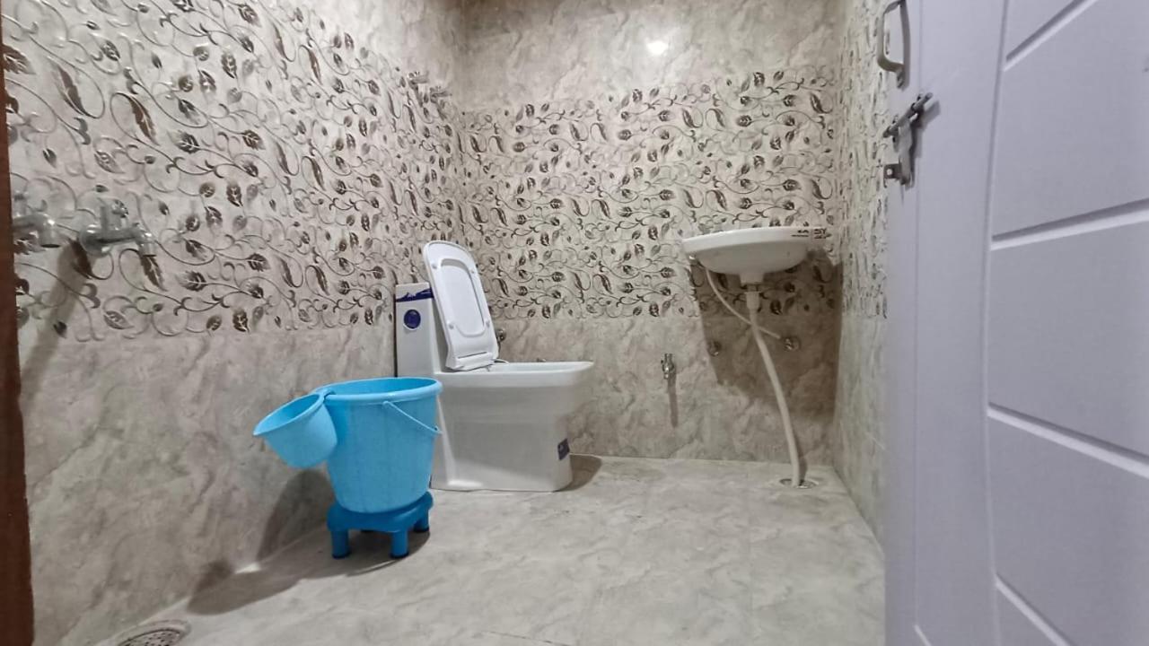 Shiv Shakti Homestay - Near Isbt, Bypass Mc Parking, Hpu, And Advance Study Simlá Kültér fotó