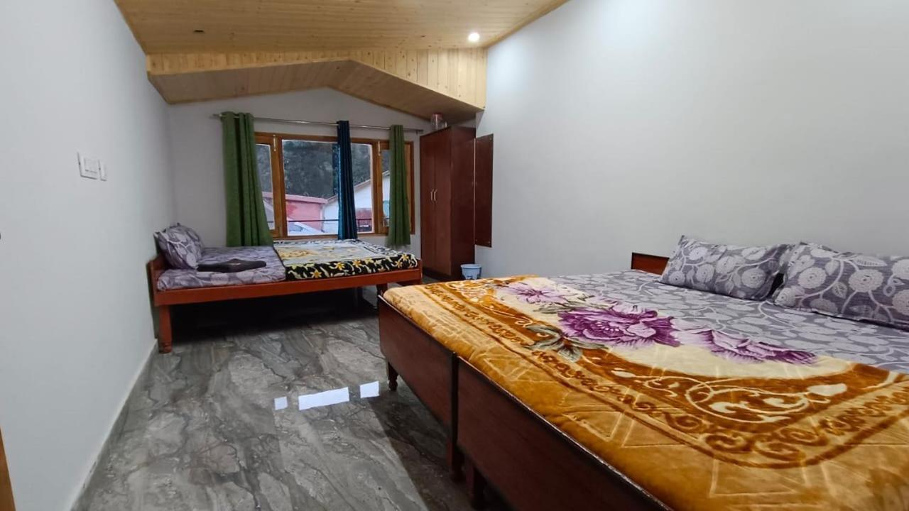 Shiv Shakti Homestay - Near Isbt, Bypass Mc Parking, Hpu, And Advance Study Simlá Kültér fotó