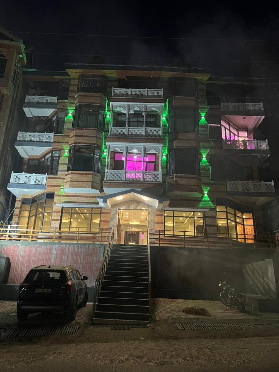 Shiv Shakti Homestay - Near Isbt, Bypass Mc Parking, Hpu, And Advance Study Simlá Kültér fotó